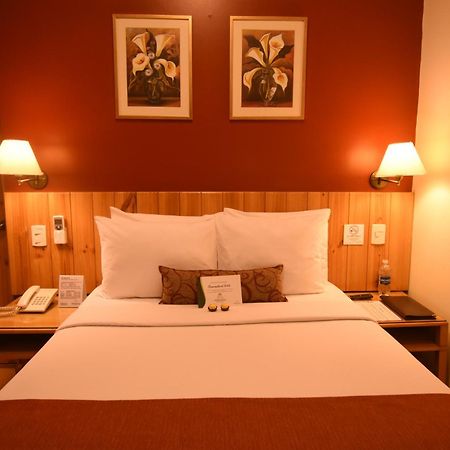 Qorianka Hotel Lima Extérieur photo
