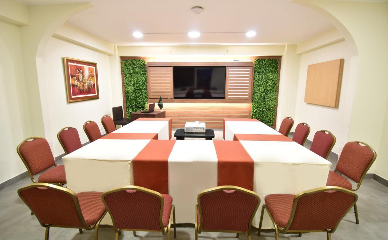 Qorianka Hotel Lima Extérieur photo