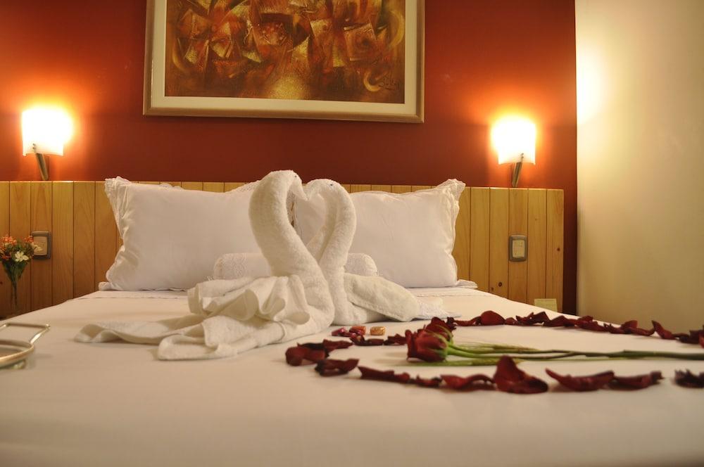 Qorianka Hotel Lima Extérieur photo