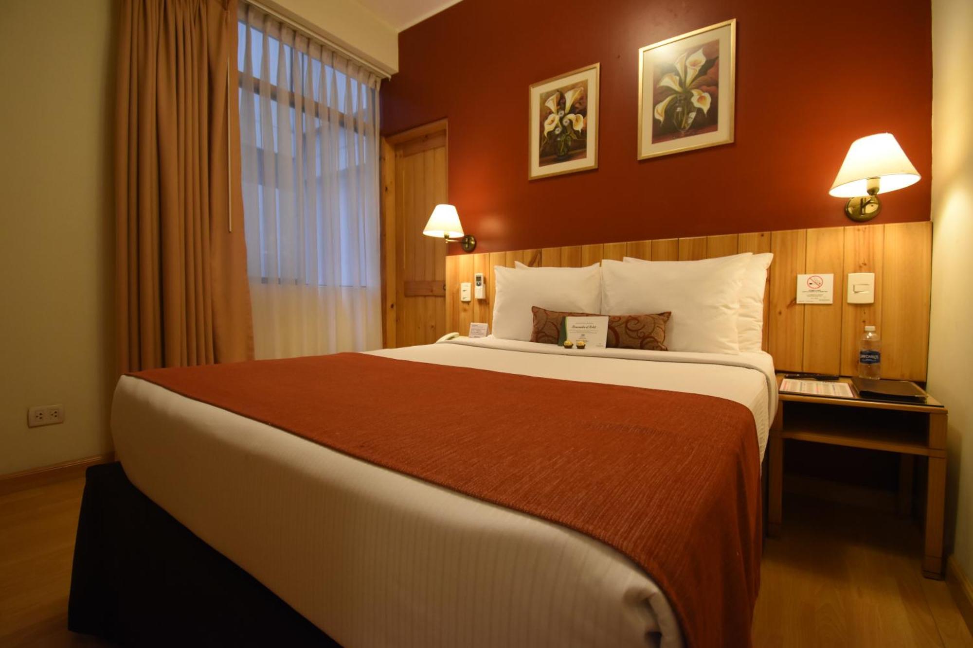 Qorianka Hotel Lima Extérieur photo